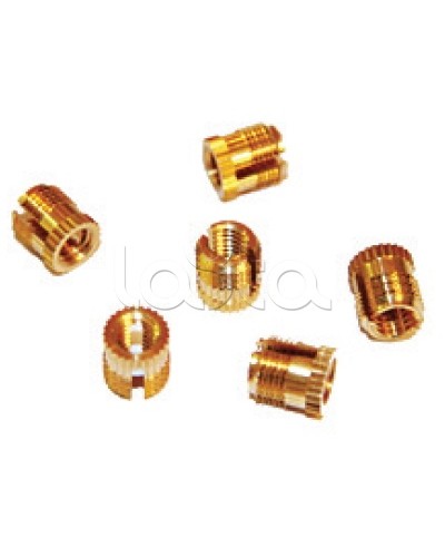 Втулка забивная с внутренней резьбой M6 (10 шт/уп) DKC 501007 в Балашихе Крепеж: Дюбели, шурупы, саморезы Pintop.ru