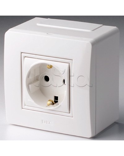 Коробка в сборе с силовой розеткой, белая DKC 10482 в Балашихе Распределительные коробки Pintop.ru