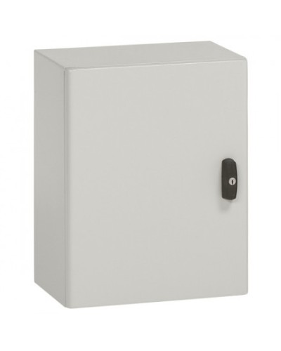 Щит навесной Legrand 035509 в Балашихе Щиты электрические Pintop.ru