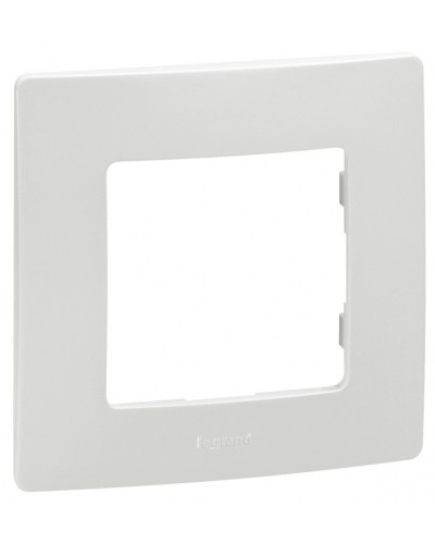 Рамка 1 пост Etika белый Legrand 672501 в Балашихе Аксессуары для кабель-канала Pintop.ru