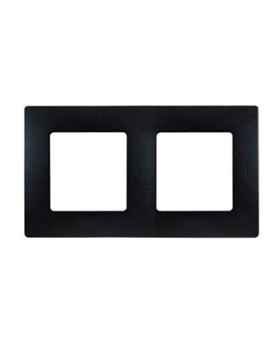 Рамка Legrand 672582 в Балашихе Аксессуары для кабель-канала Pintop.ru