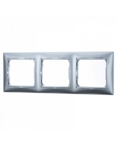 Рамка 3п Valena Legrand 770153 в Балашихе Аксессуары для кабель-канала Pintop.ru